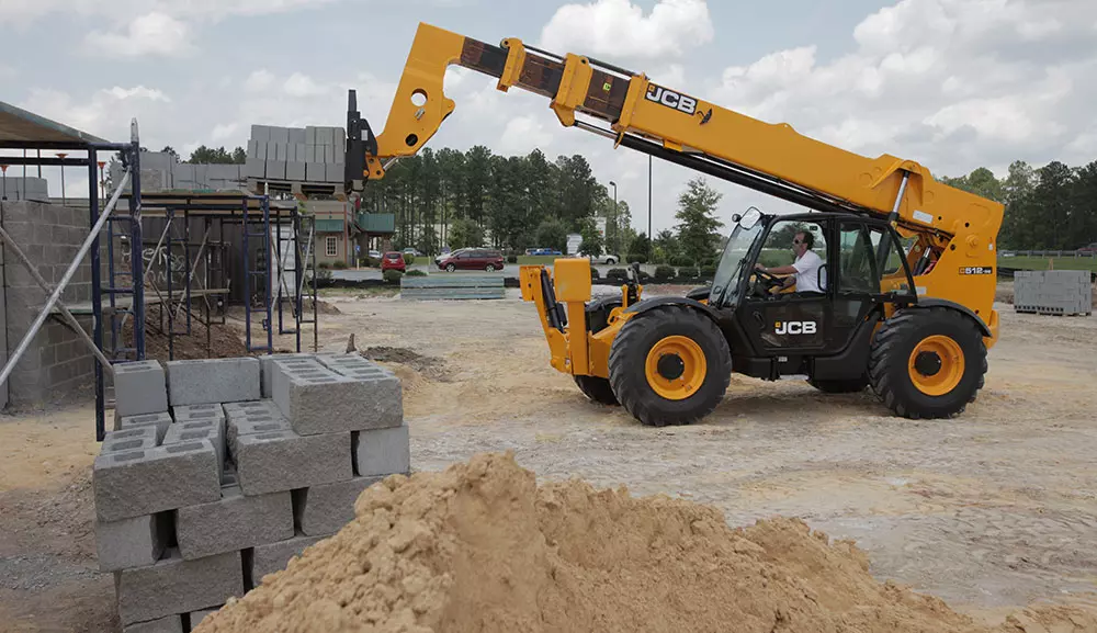 JCB 512-56 Telescopic Handler | Fairchild Equipment