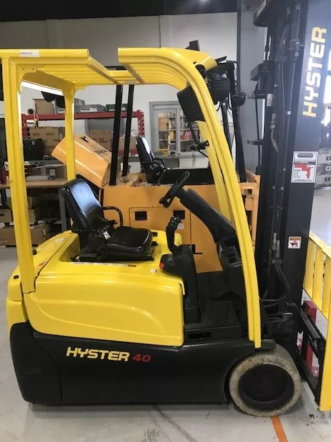 2015 - Hyster J40XNT | Fairchild Equipment