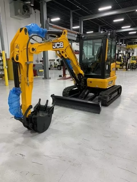 2022 – JCB 35Z-1