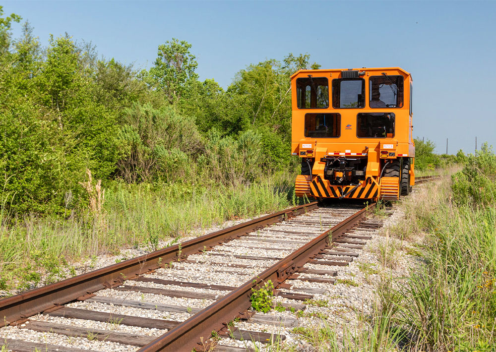 Rail King RK460 Railcar Mover | Fairchild Equipment