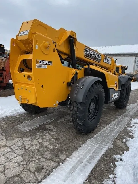 2022 – JCB 509-42