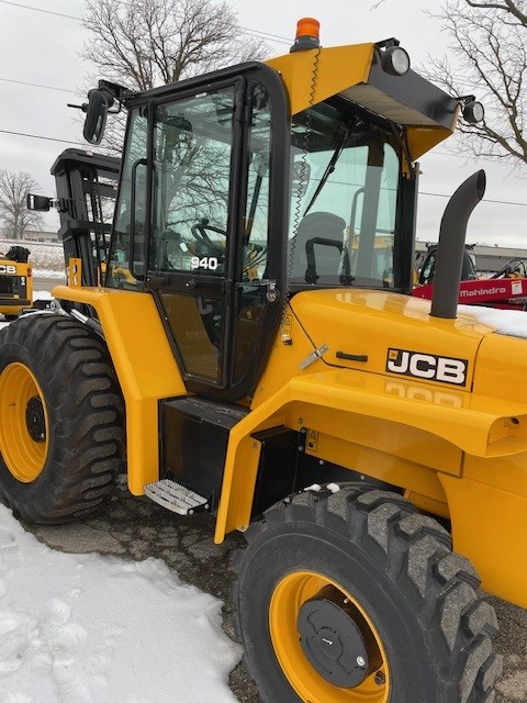 2023 – JCB 940-4
