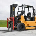 Drexel R60i5 LPG lift truck on concrete.