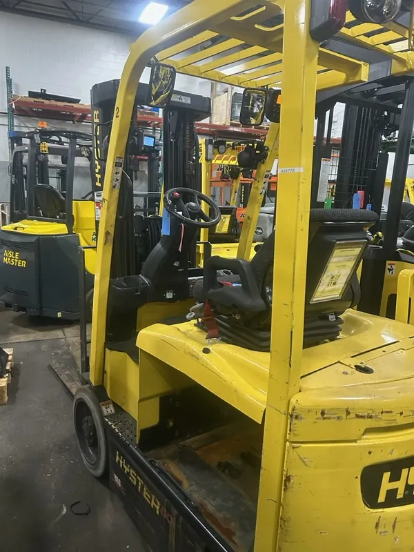 2017 – Hyster E50XN