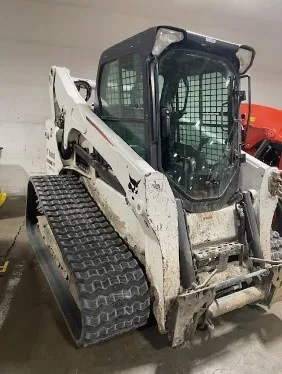 2016 – Bobcat T740