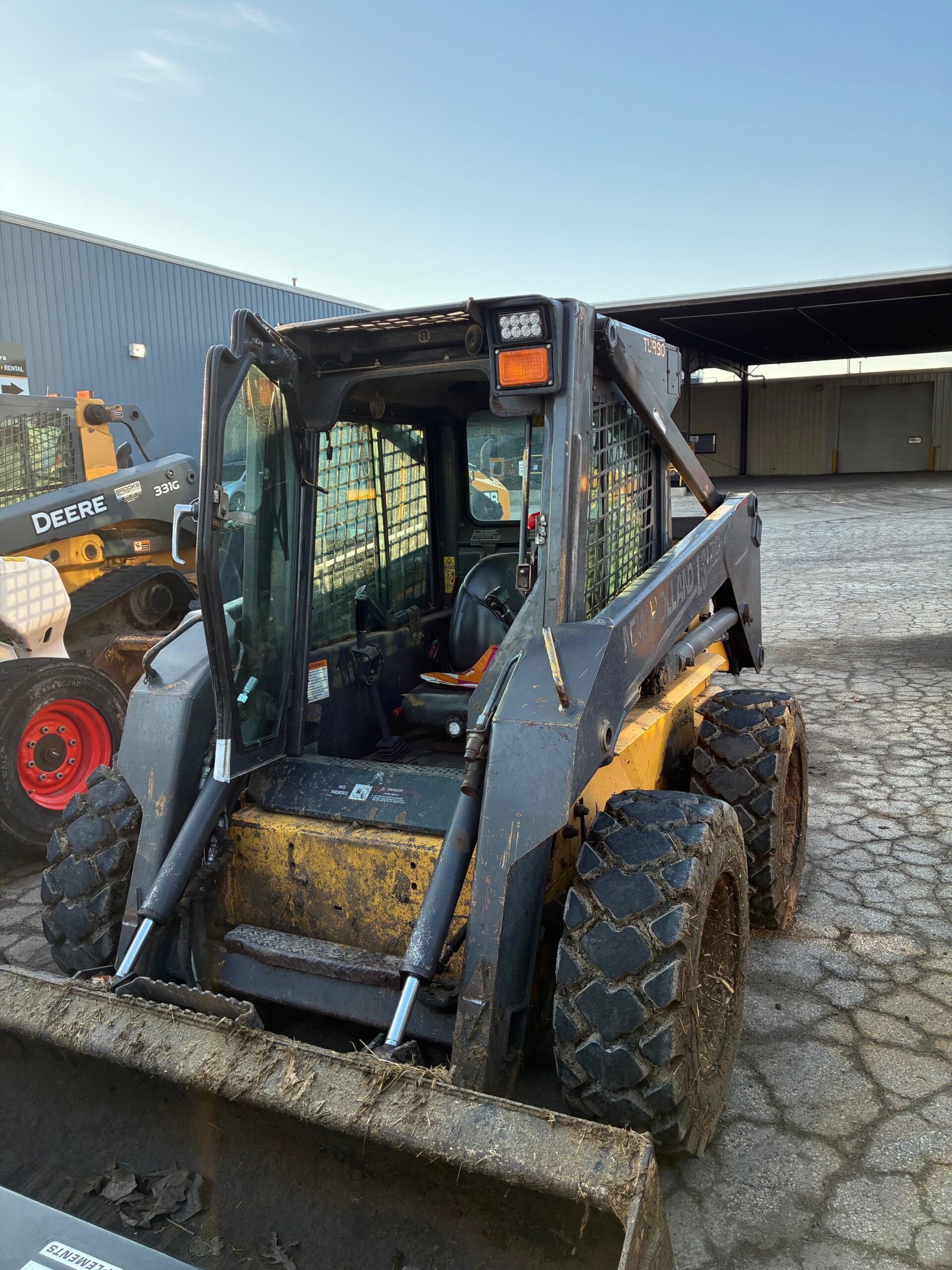 2001 – New Holland LS170