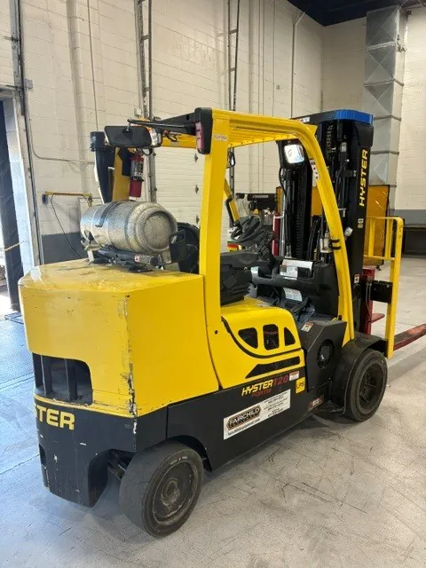 2025 – Hyster S120FT
