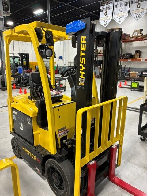 2022 – Hyster E50XN